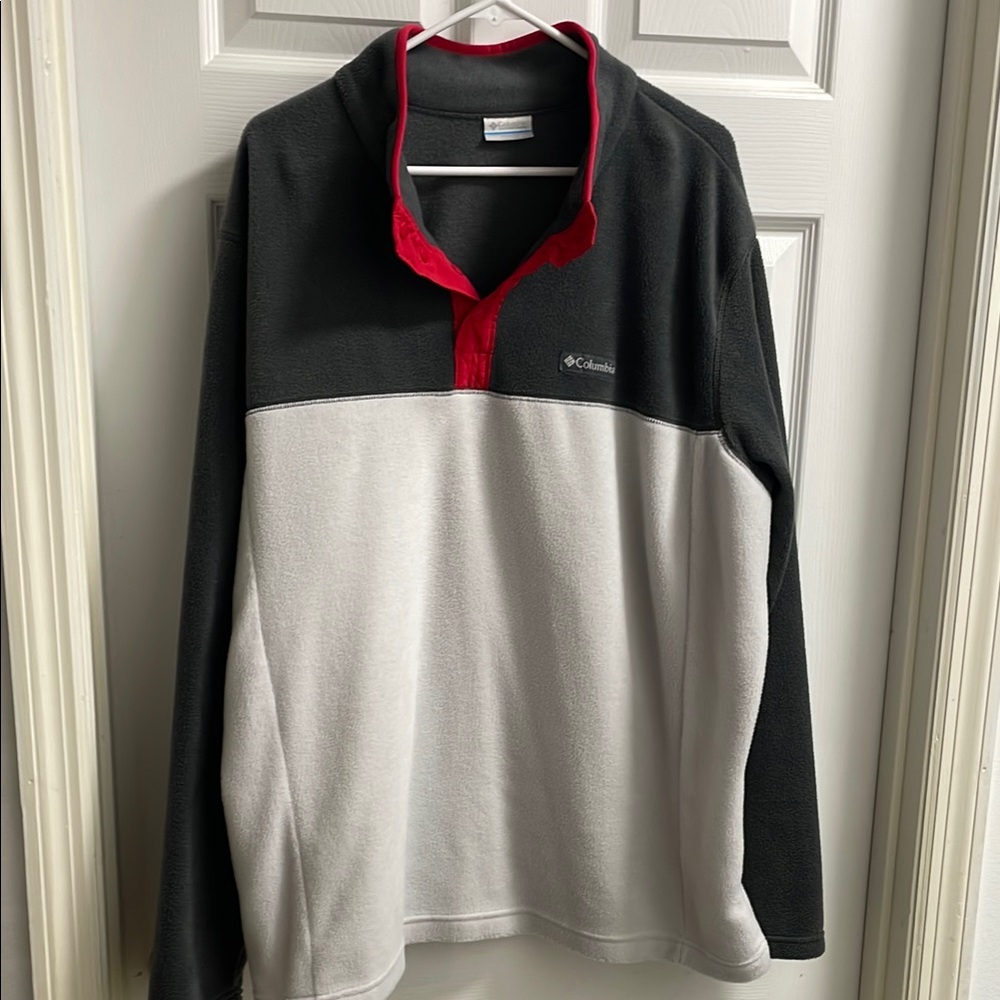 Columbia Two-Tone Fleece Pullover with Red Accent